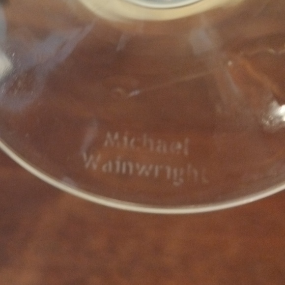 Michael Wainwright glass. 429GW2 - Picture 3 of 3